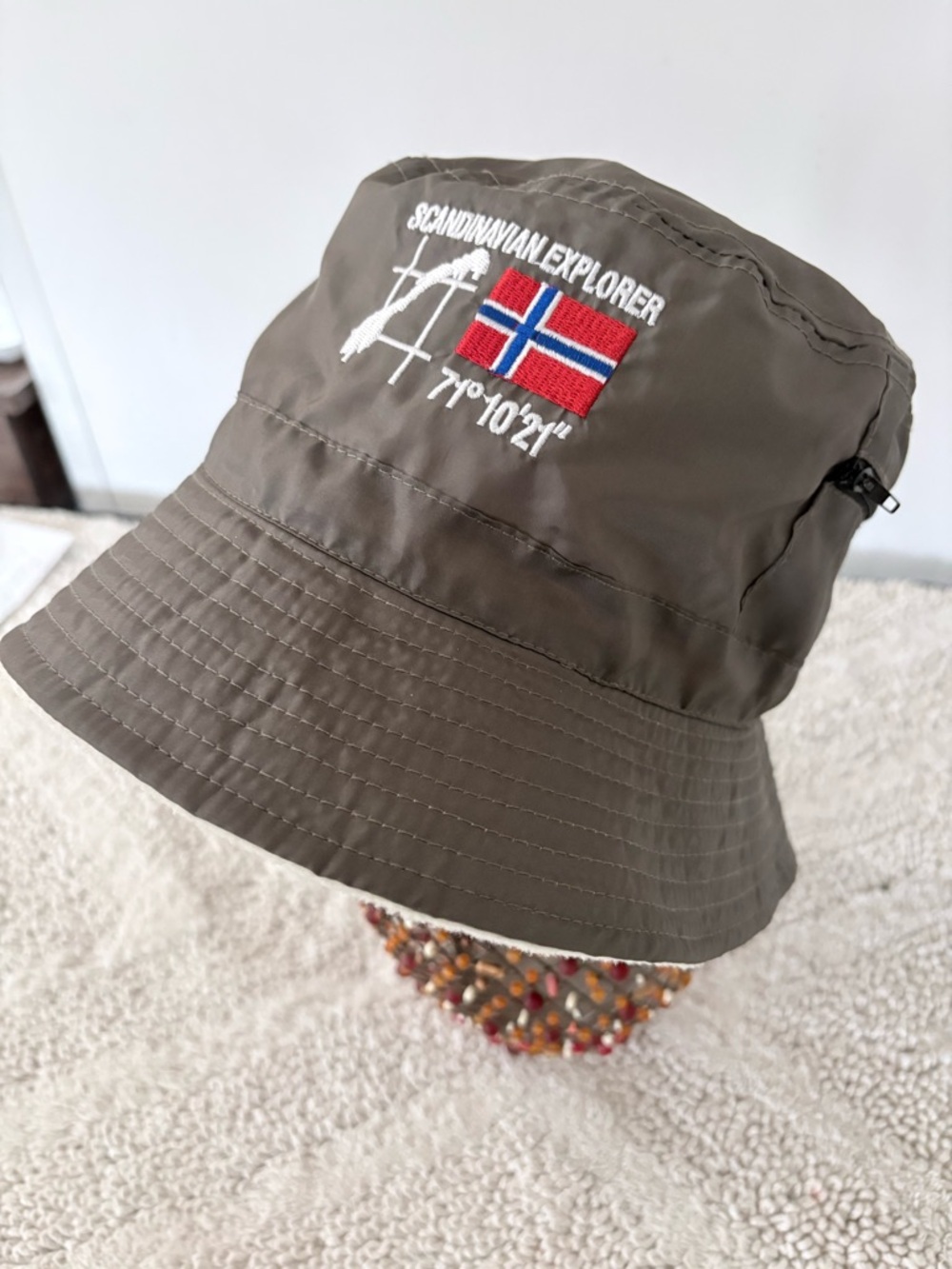 SCANDINAVIAN EXPLORER Khaki Green Bucket Hat One Size Embroidery Logo Norway NEW
